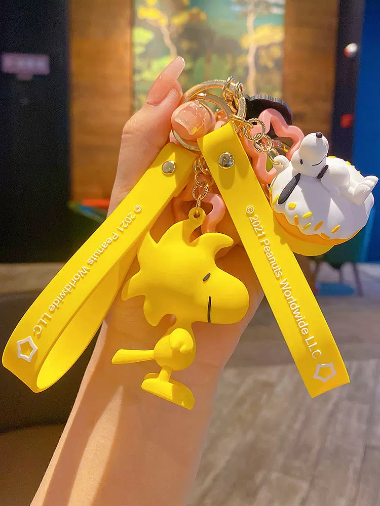 Peanuts Charlie Brown Snoopy Woodstock Keychain